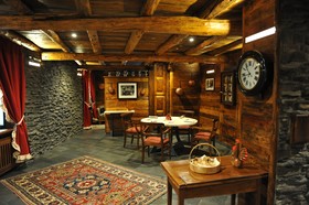 Cafe Quinson