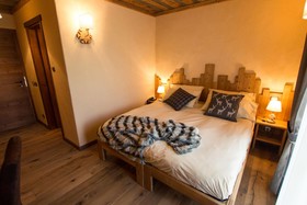 Hotel Les Montagnards