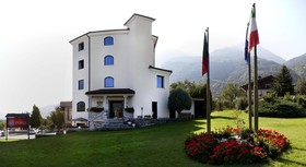 Hotel Diana