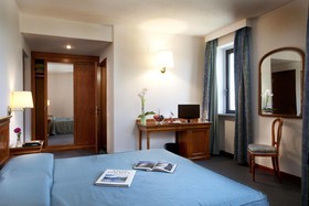 Hotel Diana