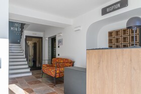 Mon Émile Hotel