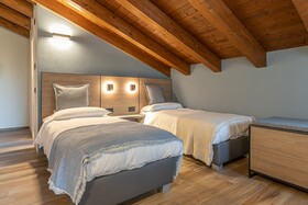 Mon Émile Hotel