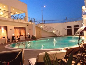 His Majesty Hotel