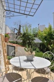 Madia Luxury