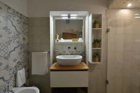 Madia Luxury
