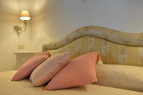 Madia Luxury