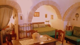 Miratrulli Suite & Trullo dell'Aia