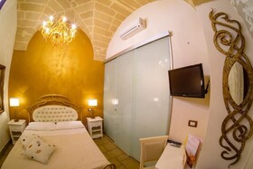 Palazzo Aurora