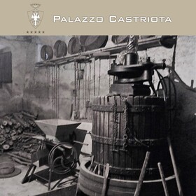 Palazzo Castriota