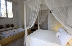 Palazzo Castriota