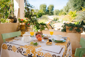 Trullo Sant'Angelo - Apulian B&B