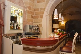 Kelina Hotel