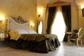 Kelina Hotel