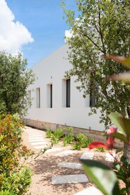 Lisetta Gardens Boutique & Suites