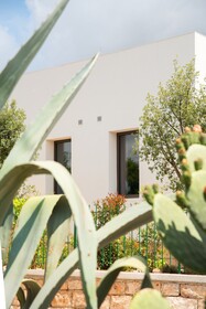 Lisetta Gardens Boutique & Suites