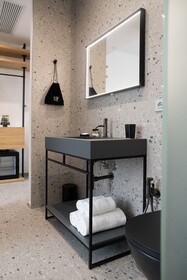 Lisetta Gardens Boutique & Suites