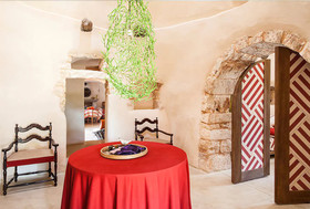 Trulli Di Monte Reale