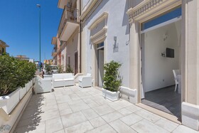 2485 Casa Silvana by Barbarhouse