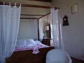S. Martin Hotel