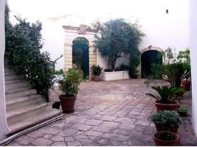 Casa Adele-Dimora Del 1700 Nel Centro Storico