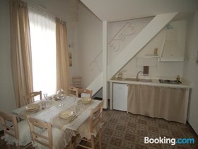 Domus Alba