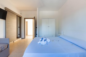 Joy Home B&B by BarbarHouse