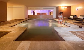 Vittoria Resort Pool & Spa