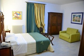 Hotel Villa Leuzzi