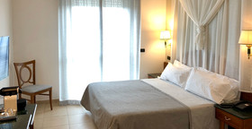 Ariae Hotel