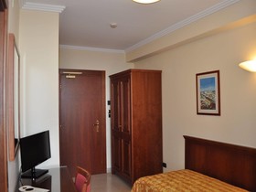 Hotel Rossemi
