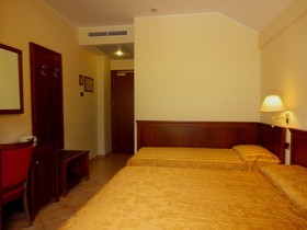 Hotel Rossemi
