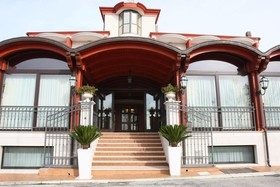Hotel Rossemi