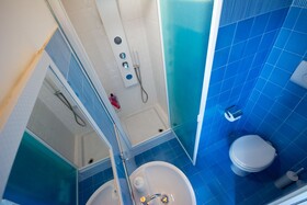 Suite & Apartment