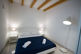 Suite & Apartment