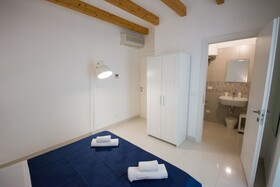 Suite & Apartment