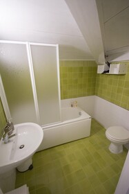 Suite & Apartment