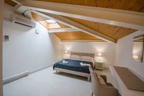 Suite & Apartment
