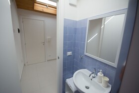 Suite & Apartment
