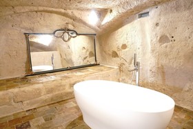 Aque Cave - Le Grotte del Caveoso