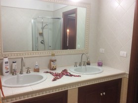 Lombardo Guest House