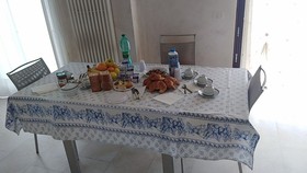 Lombardo Guest House