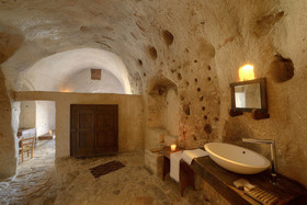 Sextantio Le Grotte Della Civita