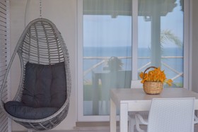 Seaside & Nature Midenza Retreat