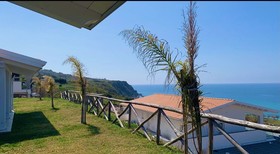 Seaside & Nature Midenza Retreat