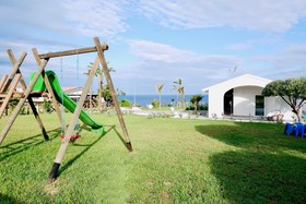 Seaside & Nature Midenza Retreat