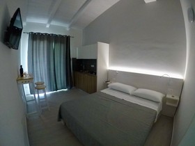 Seaside & Nature Midenza Retreat