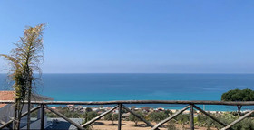 Seaside & Nature Midenza Retreat