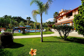 Hotel Villaggio Old River