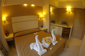 Hotel Villaggio Old River