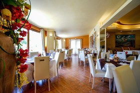 Hotel Villaggio Old River